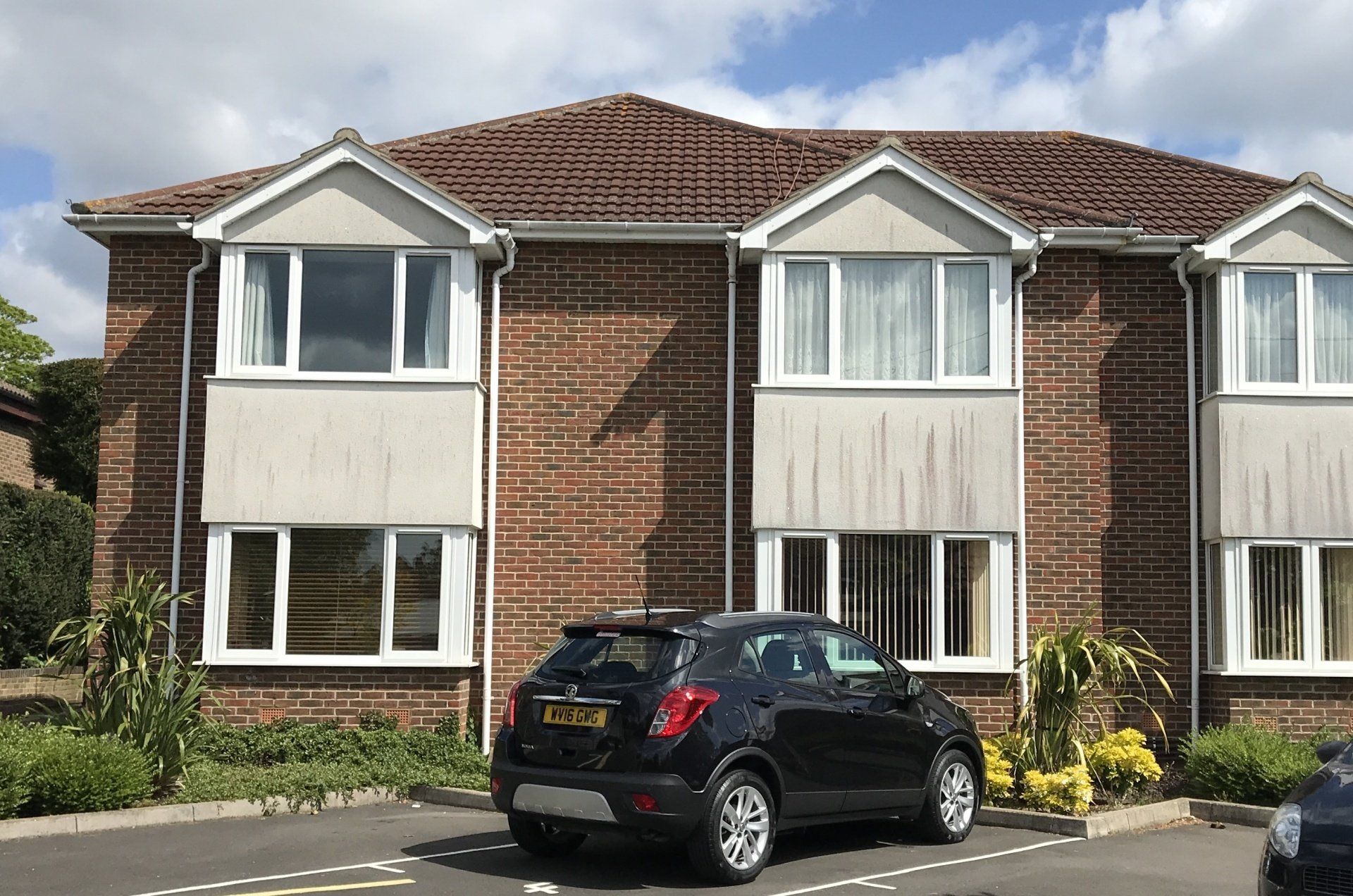 These flats replaced  Simla House replacement in 2023