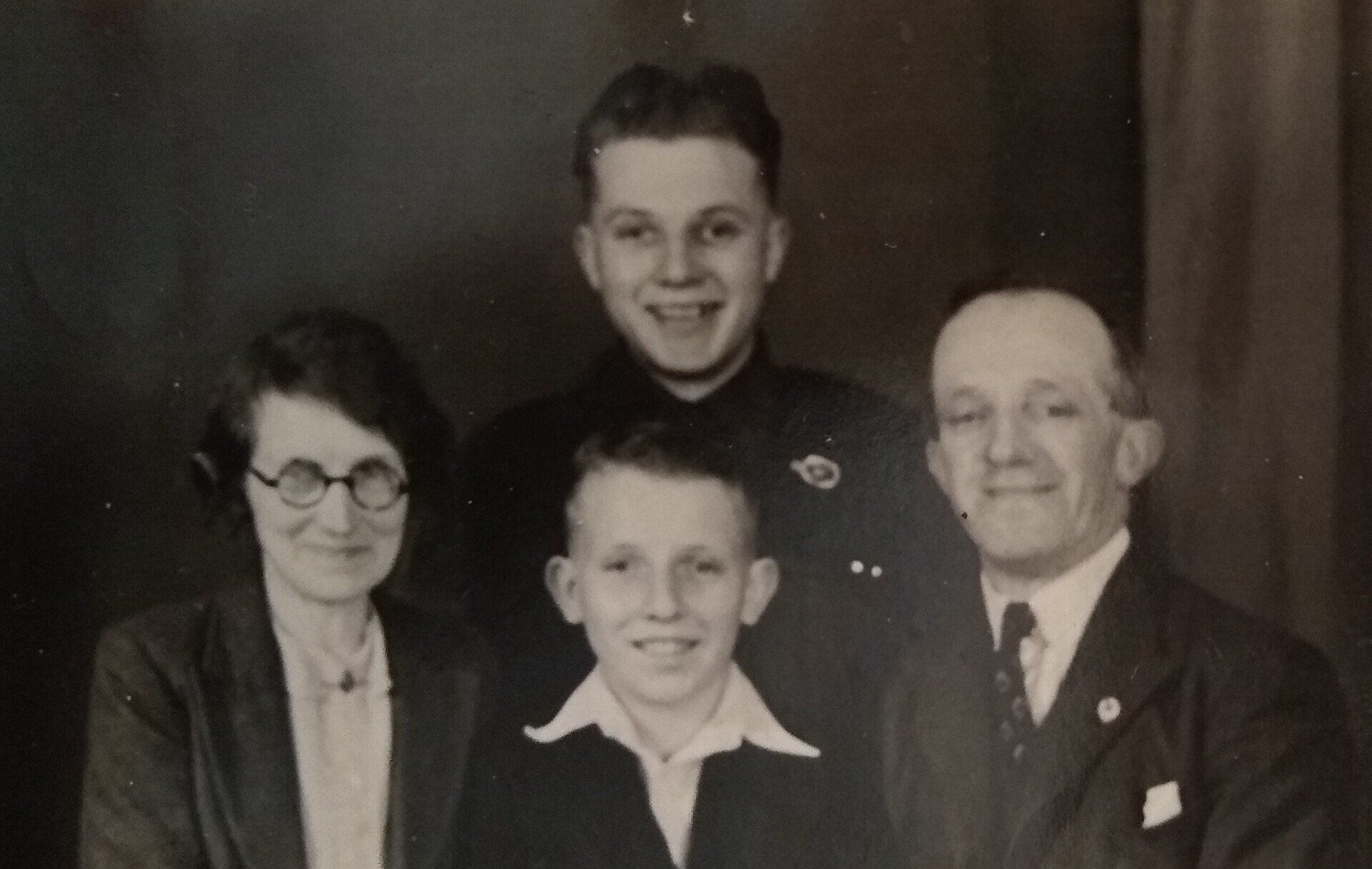 Dicker Family from Netley Abbey