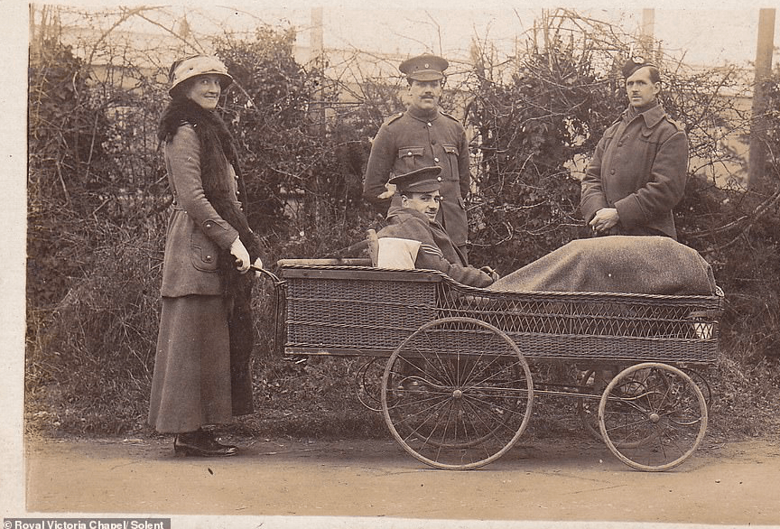 Stretchers at Netley Hospital WW1