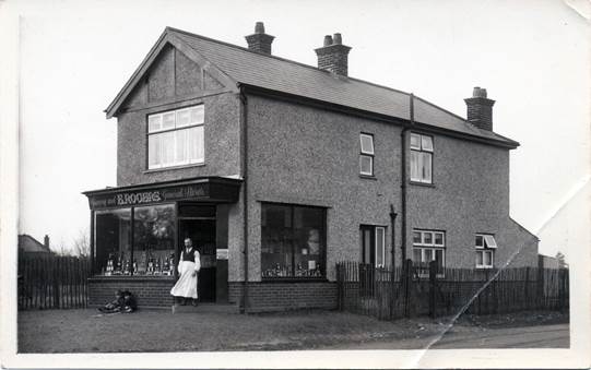 E Rogers, Grocers on Denzil Avenue