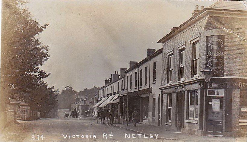 Courtesy of Hound Local History Society Victoria Road Netley Abbey Photo