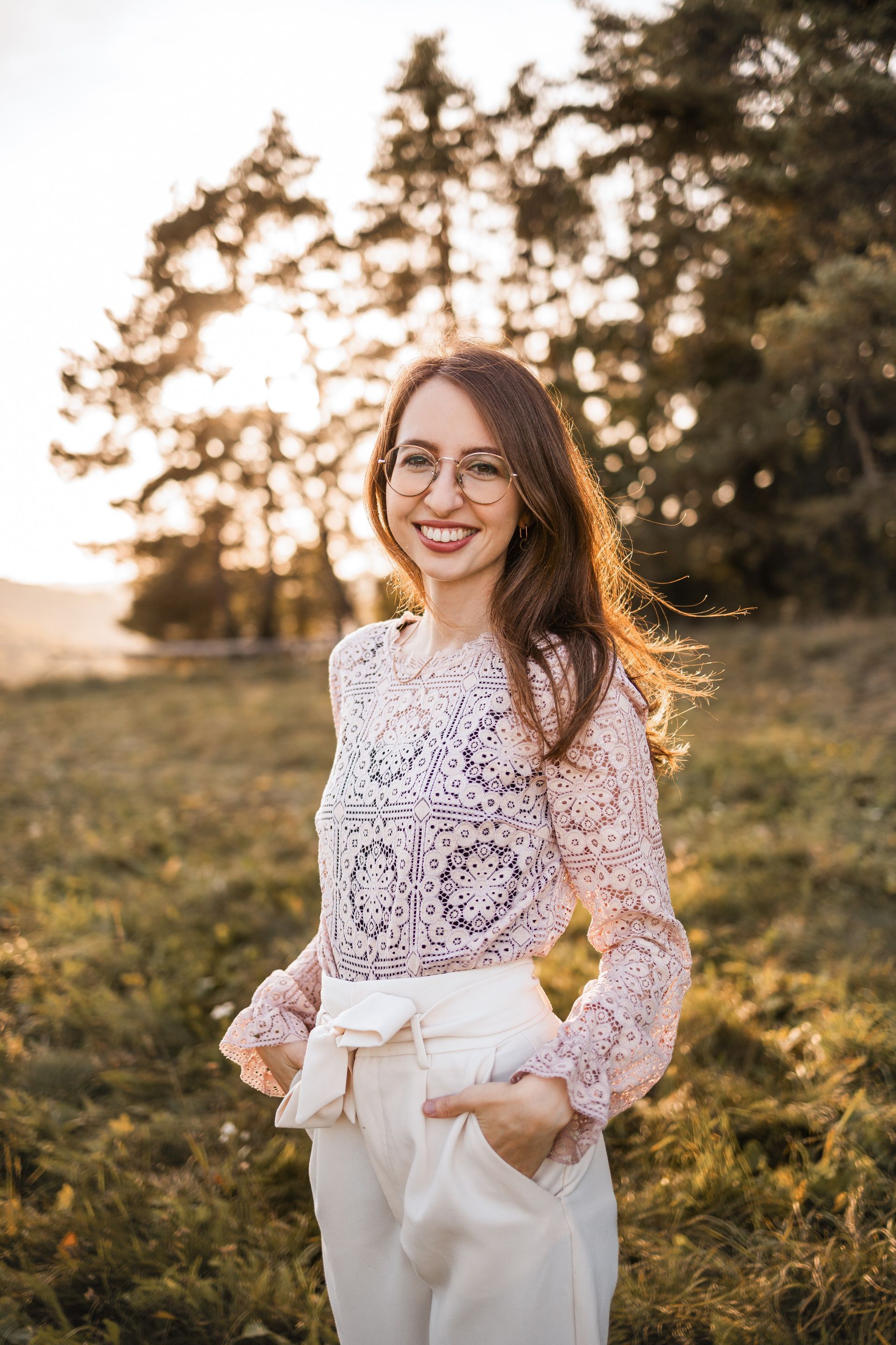 Hochzeitsfotograf Regensburg Laura Roth Auf diesem Bild sieht man die Hochzeitsfotografin Laura Roth aus Regensburg