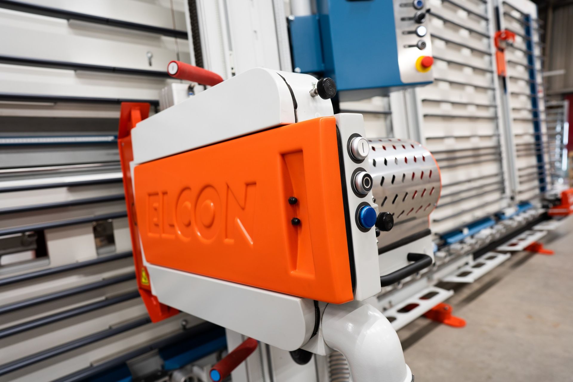 pièce détachées
scie à panneaux verticale
elcon
elcon france
panneauteuse
menuiserie
scie
scie verticale
panneauteuse
coupe
bois
panneaux
elcon ds
limpio
scoring
découpe
atelier découpe
poussière