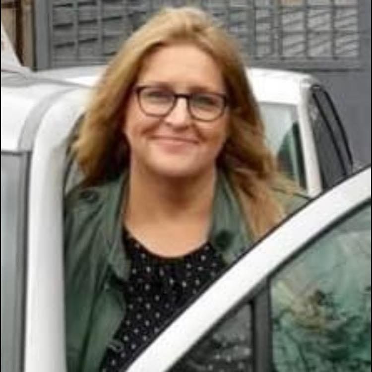 Lorraine Fryer - female driving instructor in Mansfield