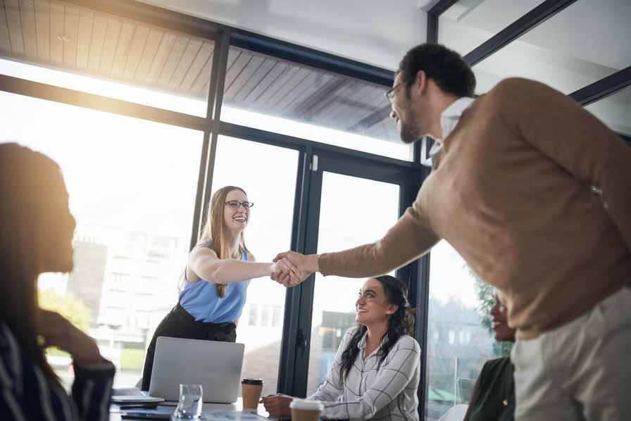 Onboarding für zufriedene Mitarbeiter Onboarding für Mitarbeiterbindung und zufriedene Mitarbeiter
