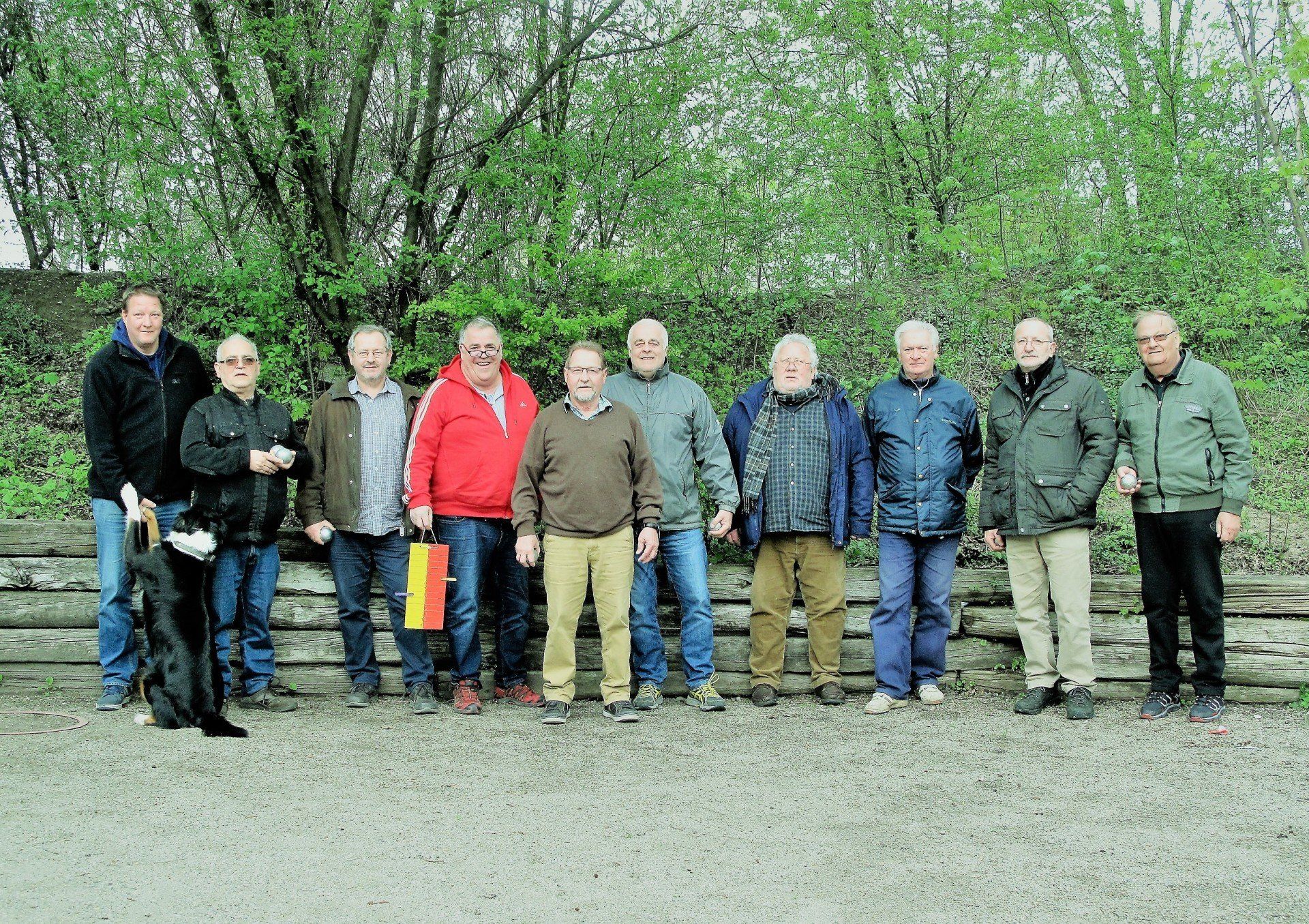 Der neue Bouleplatz hinter dem Clubheim: Von Aktivisten des TuS im Mai 2014 eingerichtet