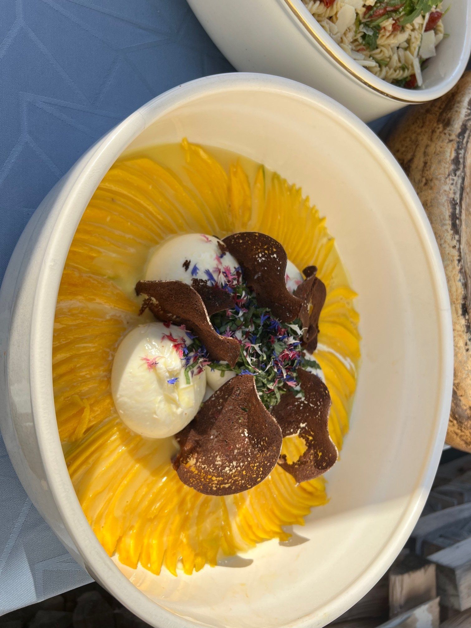 Mango mit Burrata