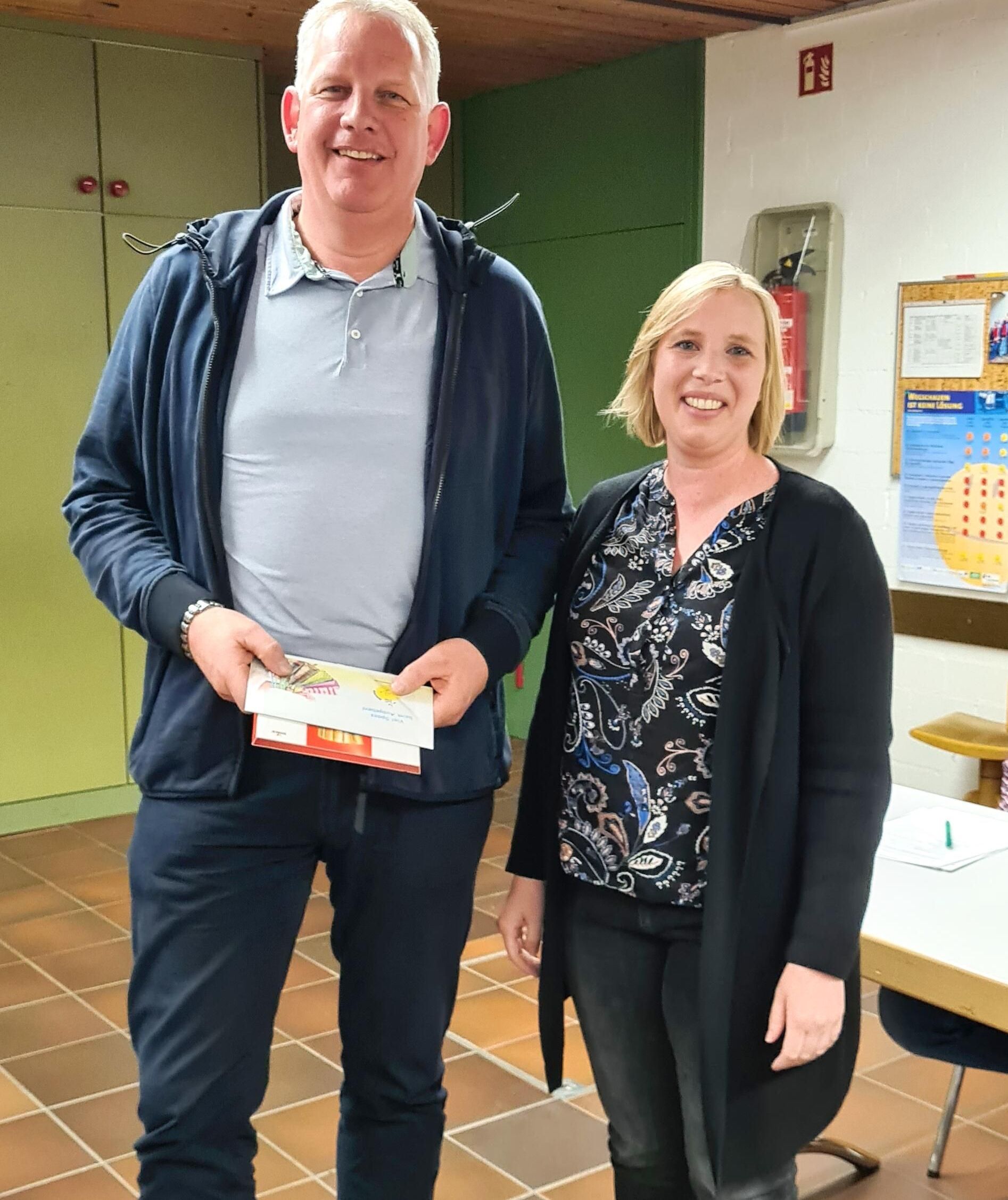 Danke an Jörg Kemper, der die Vereinsverwaltung verlässt