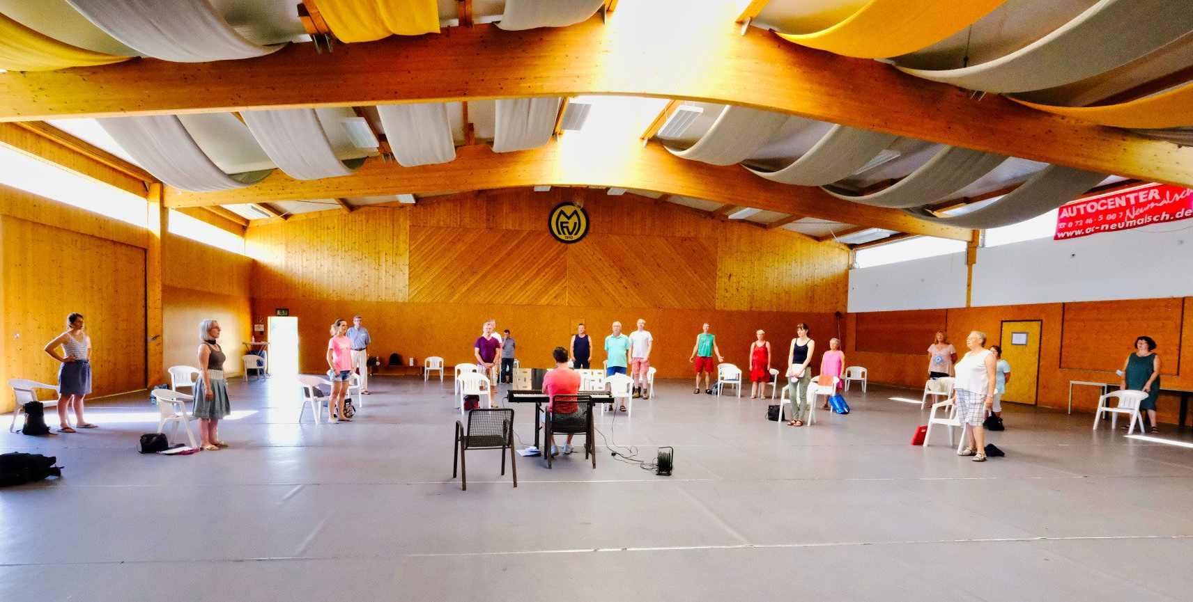 Change it probt in der Federbachhalle Malsch mit Corona-Abstand