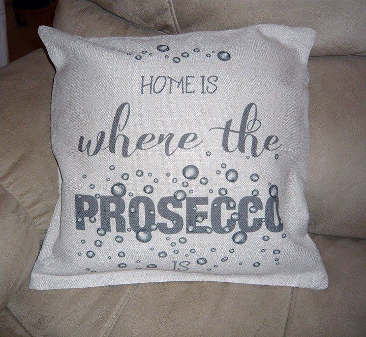 prosecco wedding favour