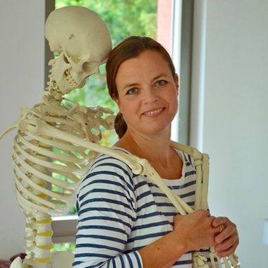 Dr. Sabine Meschenmoser Dr. Sabine Meschenmoser