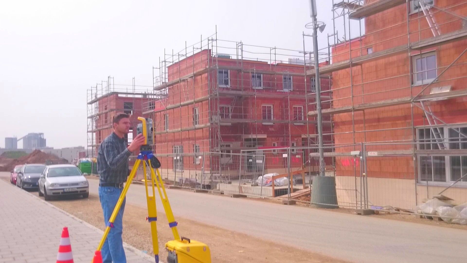 Tachymetrische Vermessung auf der Baustelle