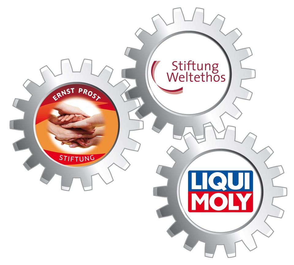 Wie ein Zahnrad ins andere greift, harmoniert die Arbeit von der Ernst Prost Stiftung, dem Schmierstoffspezialist LIQUI MOLY und der Stiftung Weltethos.