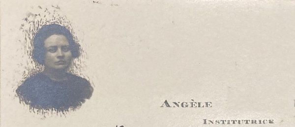 Carte de visite avec photo d'une institutrice