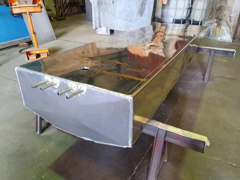 Depositos+aluminio+vehiculos+navales