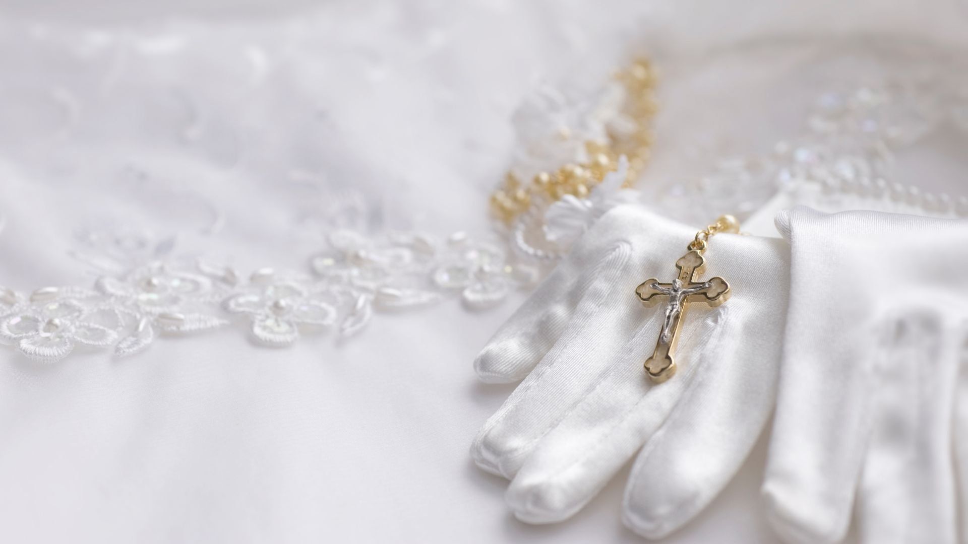 Feiern im Schloss Bad Waldsee, Hochzeit im Schloss Bad Waldsee, Geburtstag im Schloss Bad Waldsee, sonstige Feiern im Schloss Bad Waldsee, stimmungsvolle Atmosphäre, Catering-Service, Patisserie, Dekoration, Fotografie, Videografie, Musik, Oldtimer