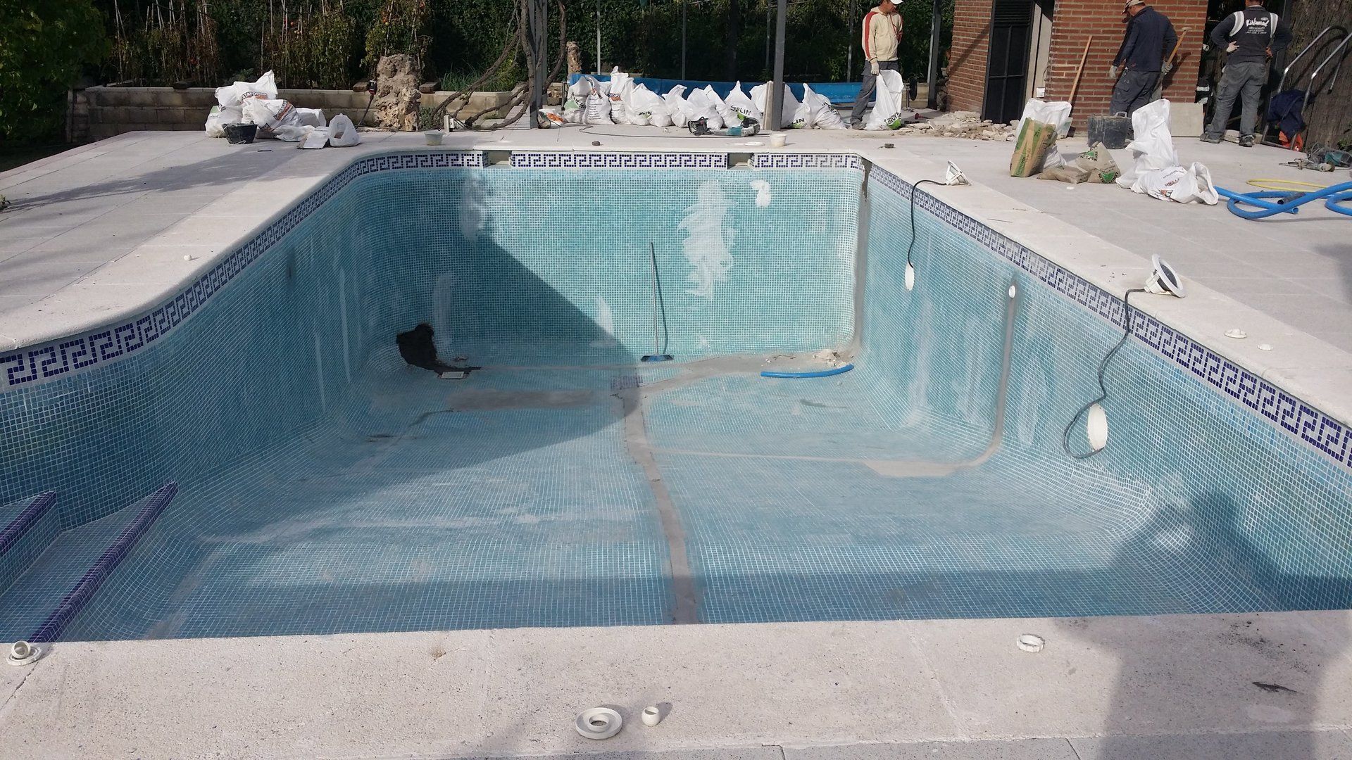 Limpieza piscina madrid, Fugascaner