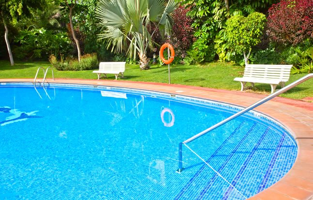 construccion de piscinas en madrid, Fugascaner