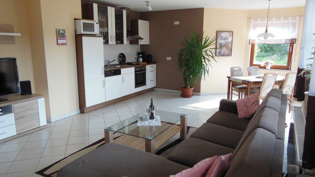 www.Ferienwohnung-Basche-Oberzissen.de - gemütliche 3-4 Personen Ferienwohnung in Oberzissen