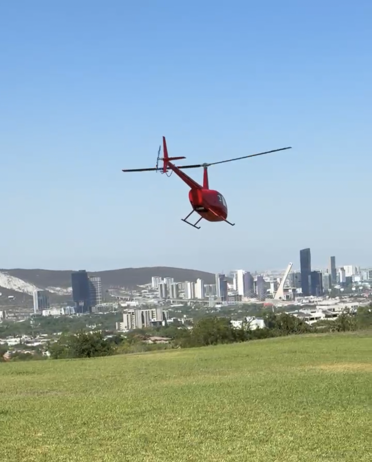 Traslados de Aeropuerto a la Ciudad o destino que mas te guste ademas de tener vistas increíbles  sobre la ciudad