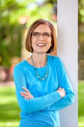 Diana Pease Head Shot