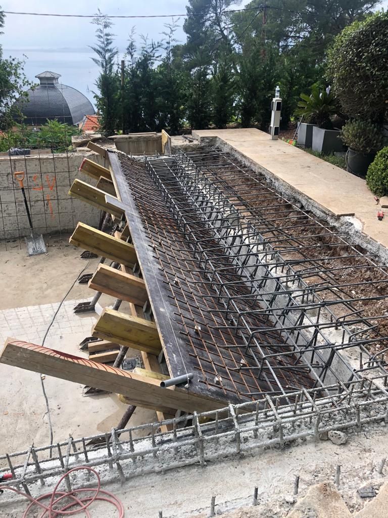 ремонт автоматических гаражных ворот в Ницце, отремонтировать автоматические ворот в Ницце, Установка веранды в Ницце, ремонт веранды в Ницце,