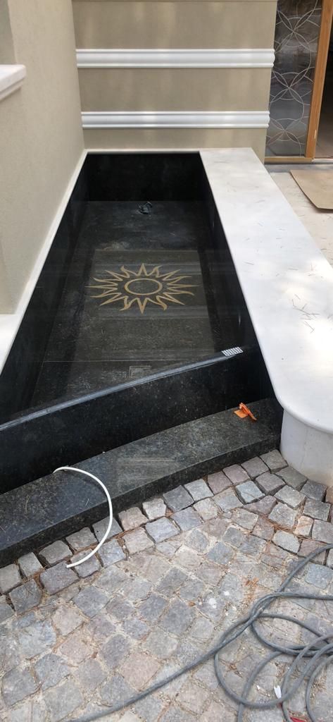 установка славен в Канны, замена окон стеклопакетов в Канны, установка окон не дорого в Канны, 
установка дверей не дорого в Канны, Ремонт рольставней в Канны, Ремонт кулисных жалюзий в Канны, Заменить короб-выход роллеты в Канны, Установка электрических рольставней в Канны, замена электрического водонагревателя в Монако, установка крана в ванной, установка крана в кухне Монако, возведение стены из кирпича в Монако, установка лестницы из бетона в Монако,