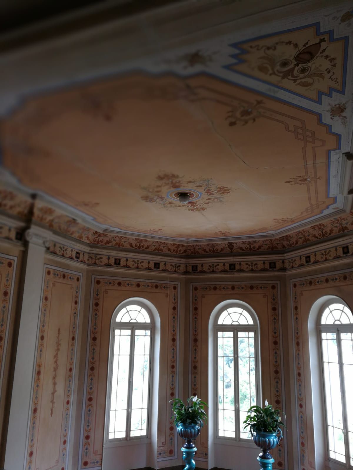 ремонт лестницы в Ницца Монако Канны Сен-Тропе Кап-Ферра Антиб, строительство лестницы в Ницца Монако Канны Сен-Тропе Кап-Ферра Антиб