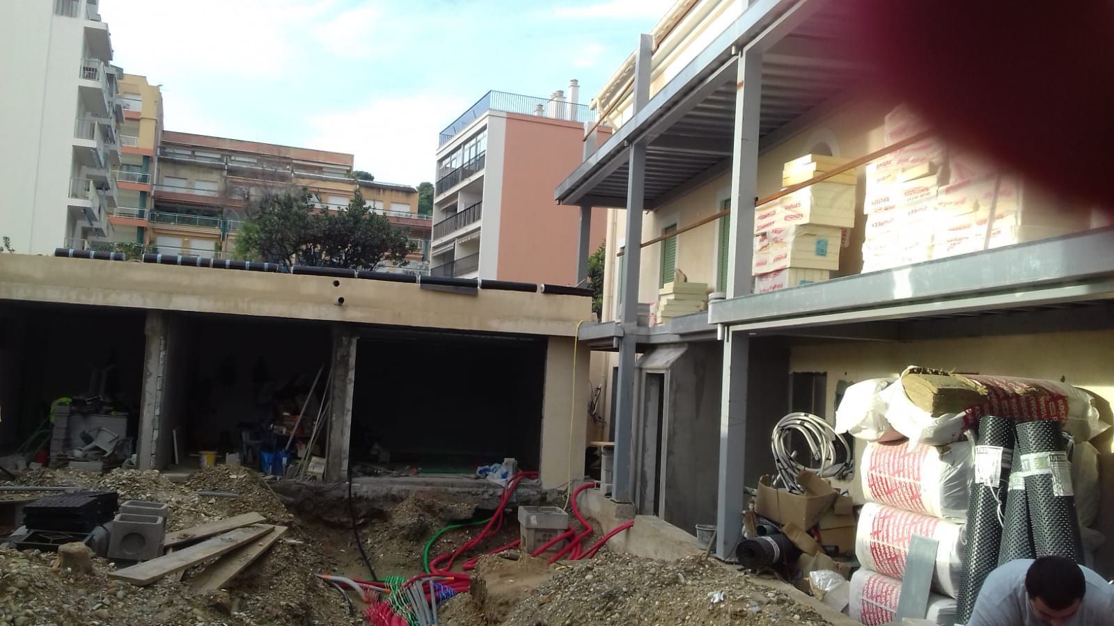 замена водонагревателя в Ницце, ремонт водонагревателя в Ницце,
замена электрического водонагревателя в Ницце, установка крана в ванной, установка крана в кухне Ницца, возведение стены из кирпича в Ницце, установка лестницы из бетона в Ницце,