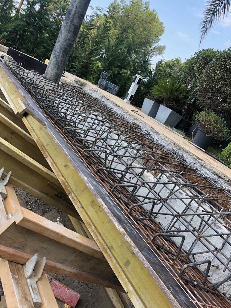 перегородок в Ницце, нужен внутренний ремонт в Ницце, замена проводки в Ницце, установка камер в Ницце, установка сигнализации в Ницце,
укладка камнем в Ницце, каменщик в Ницце, строитель в Ницце,
установка адового освещения в Ницце, ремонт крыши в Ницце, установка крыши в Ницце, возведение стен в Ницце, строительство бассейна в Ницце, ремонт бассейна в Ницце,