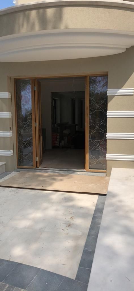 ремонт лестницы в Ницце, строительство лестницы в Ницце, установка лестницы из дерева в Ницце, ремонт лестницы в Ницце, Распиловка бетонных стен в Ницце, керновка бетона в Ницце, резка бетона в Ницце, нужно прорезать бетонную стену в Ницце, резка бетонных стен в Ницце,