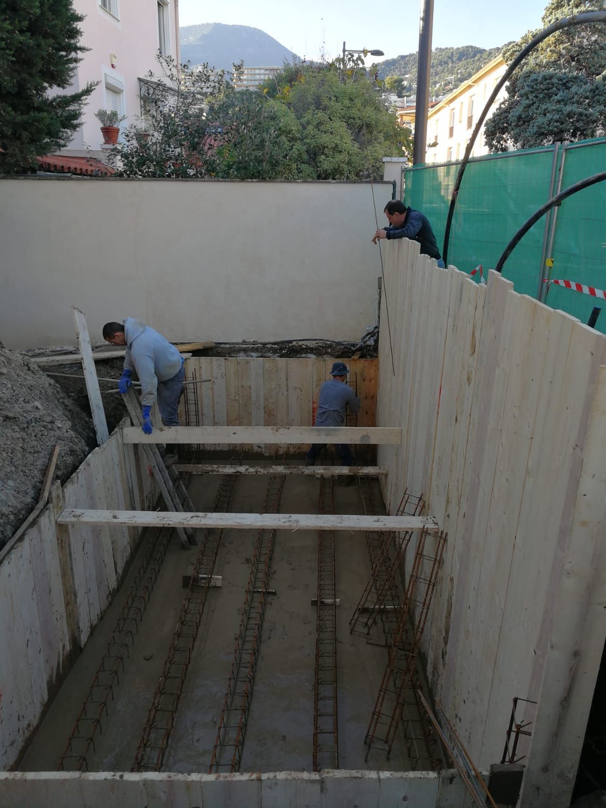 Сен-Тропе, покраска фреска Сен-Тропе, поклей-ка обоев в Сен-Тропе,
нужно поклеить обои в Сен-Тропе, снятие обоев со стен в Сен-Тропе, внутренняя покраска в Сен-Тропе, нужно покрасить квартиру в Сен-Тропе, укладка плитки в Сен-Тропе,