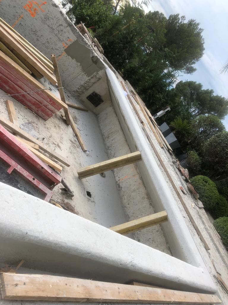 нужно отремонтировать душ в Ницца Монако Канны Сен-Тропе Кап-Ферра Антиб, установка канализации в Ницца Монако Канны Сен-Тропе Кап-Ферра Антиб,