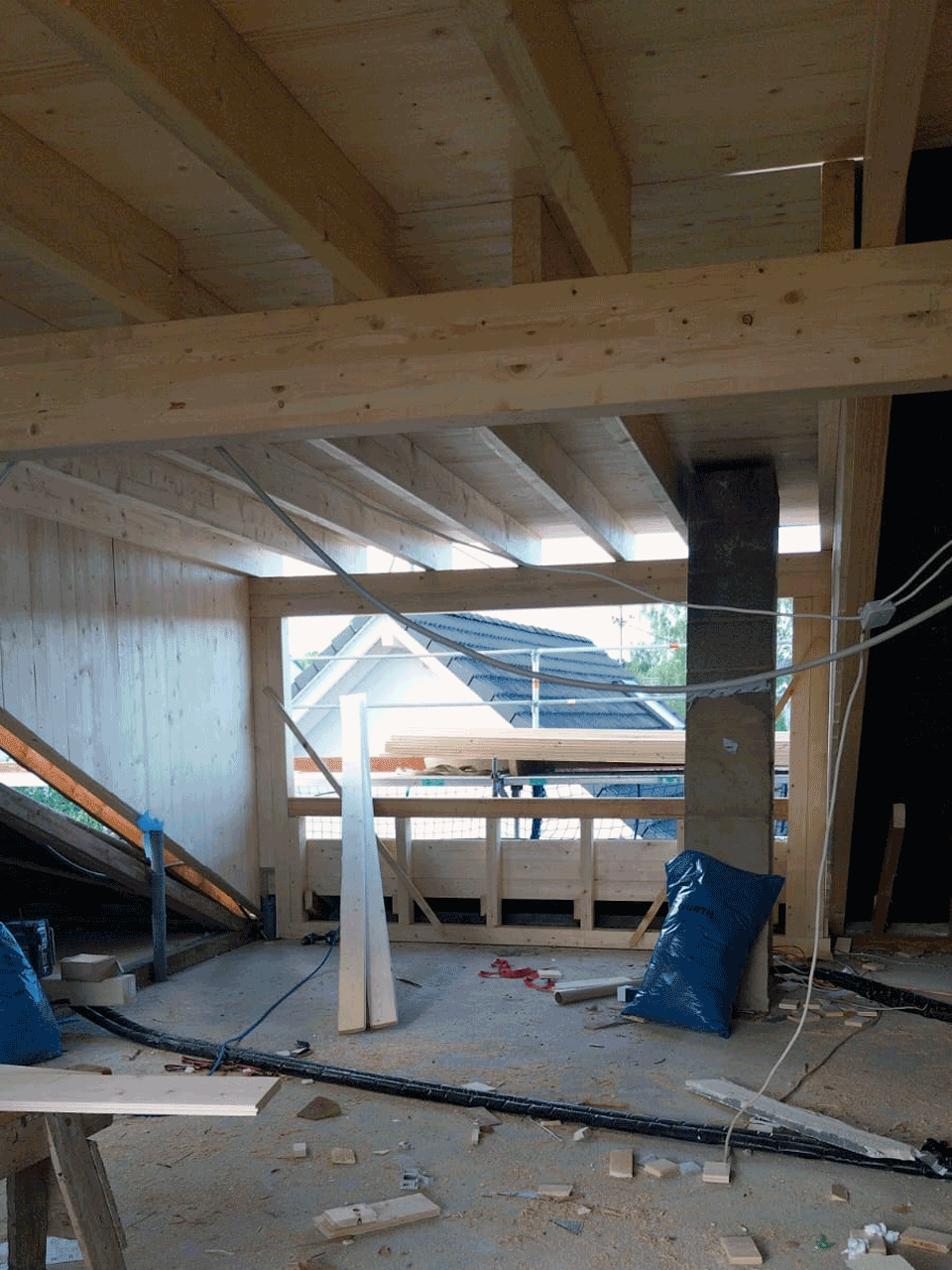 Dachsarnierung und -ausbau