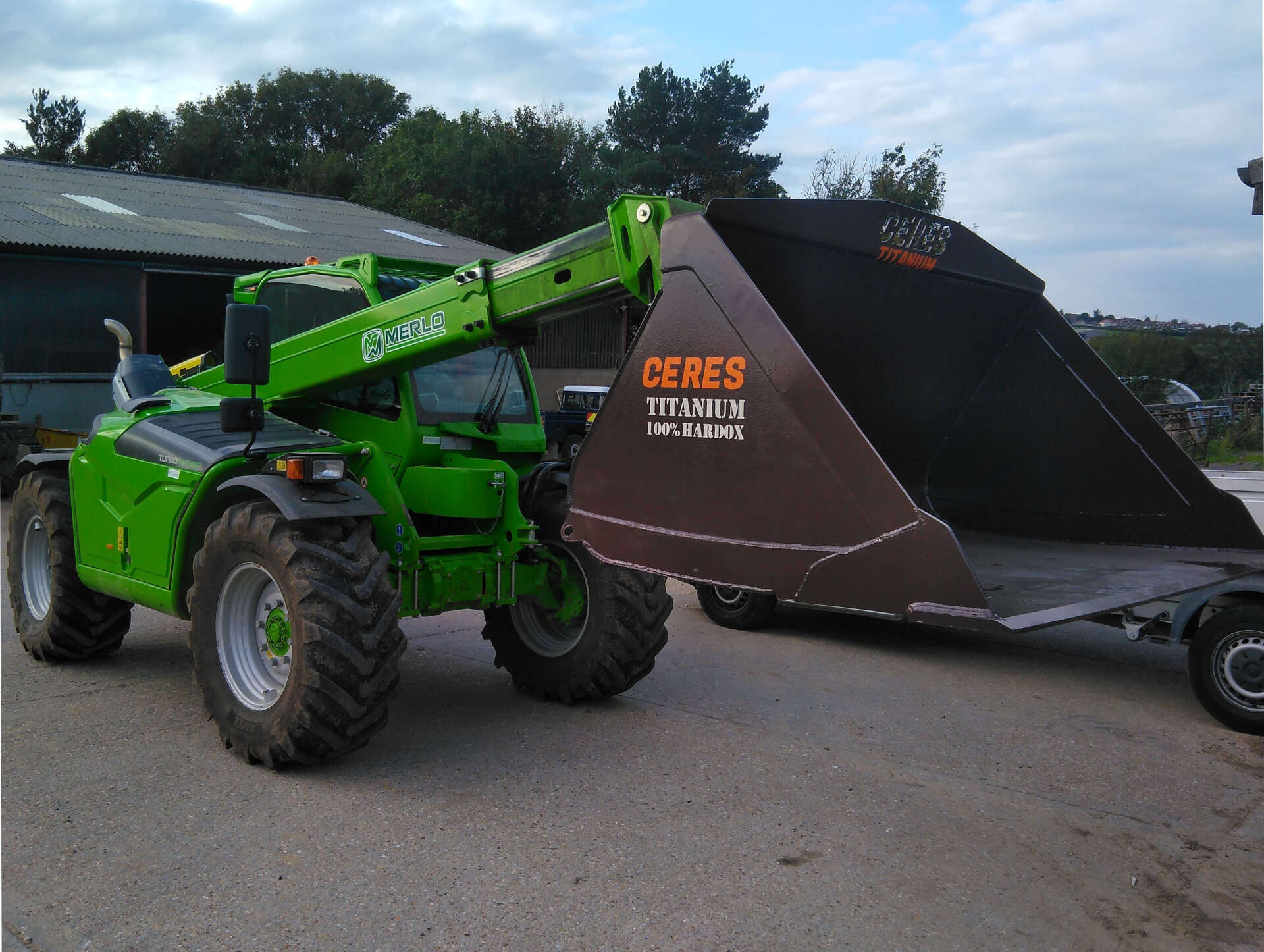 Ceres Titanium Telehandler Bucket