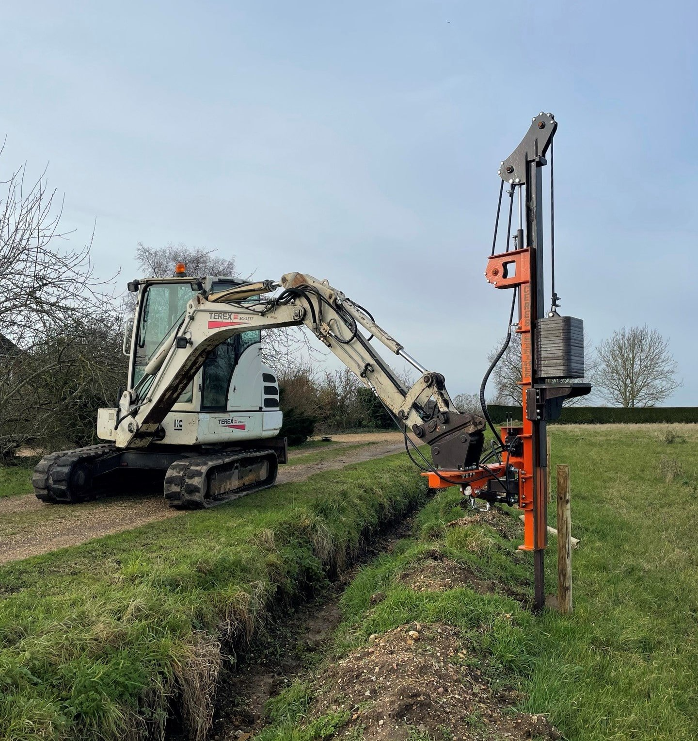 Ceres Striker 295 Post Driver