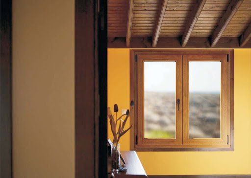 Menuiserie Vautier : fabrication et pose de fenêtres classiques, fenêtres battantes, 95, Val d'Oise Menuiserie Vautier : fabrication et pose de fenêtres classiques, fenêtres battantes, 95, Val d'Oise