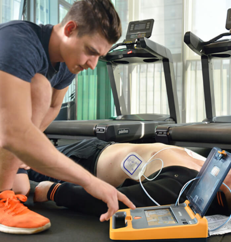 Desfibrilador en gimnasio Desfibrilador en Gimnasio