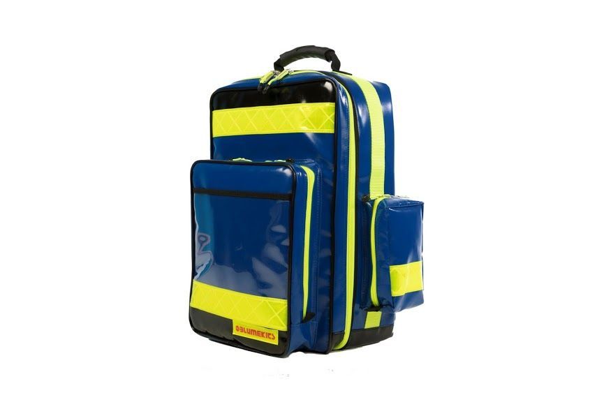 MOCHILA CON BOLSILLO FRONTAL