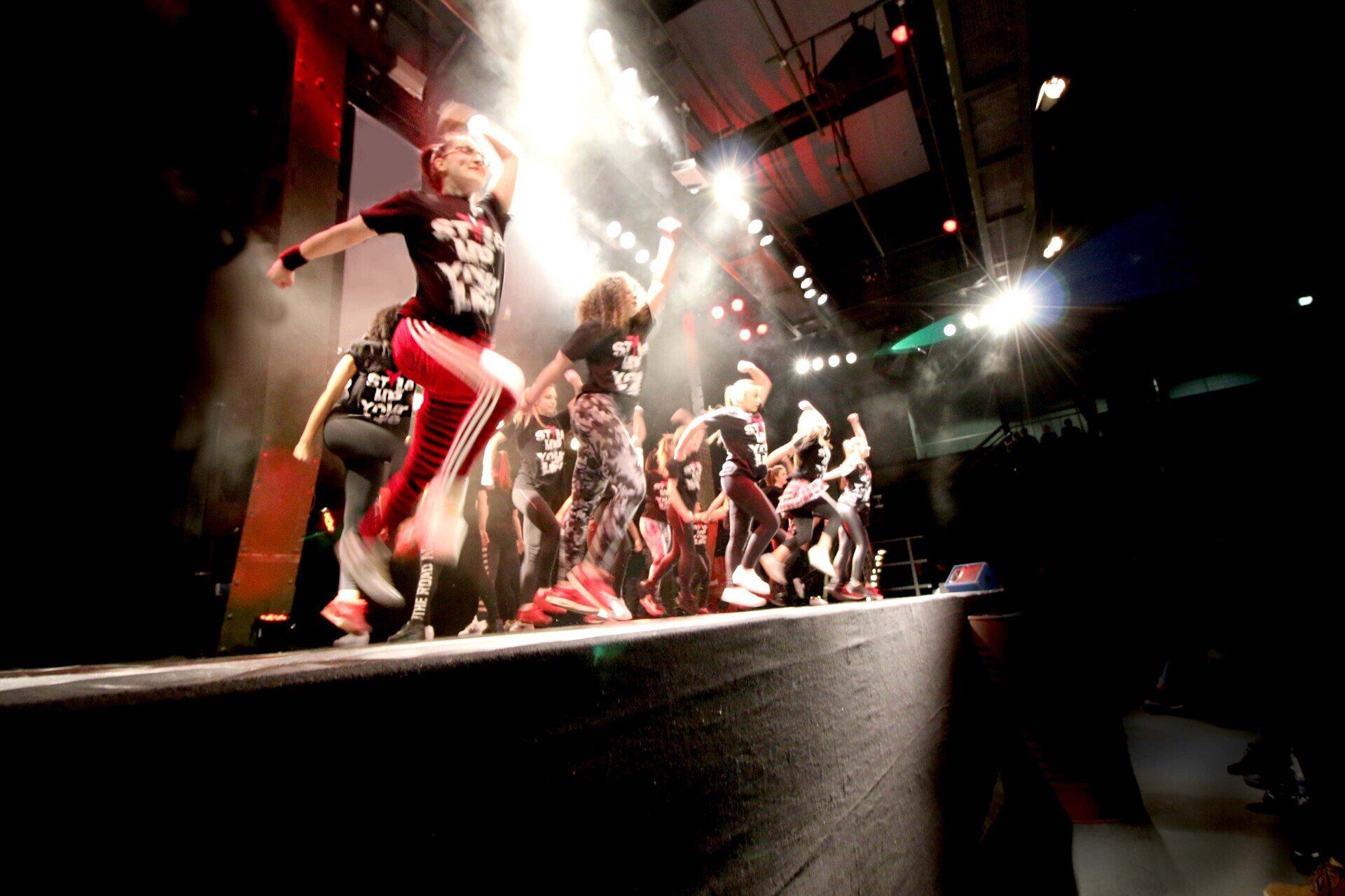 Tanzkurse Erwachsene Adult Hip Hop Tanzschule Bochum Locking Breakdance Dancehall House Tanzen Vogue Kinderkurse