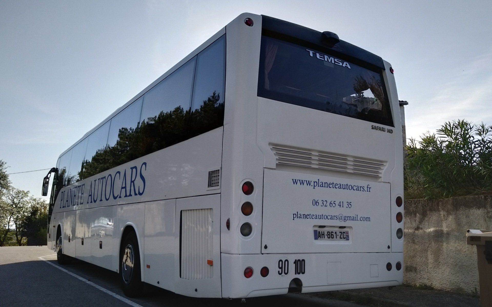 Bus avec chauffeur