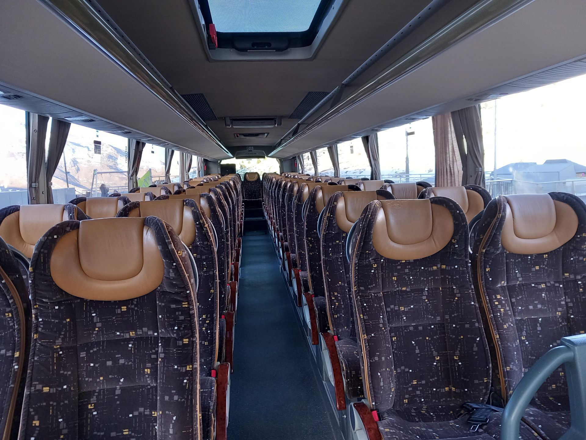 Car avec chauffeur Car avec cjauffeur