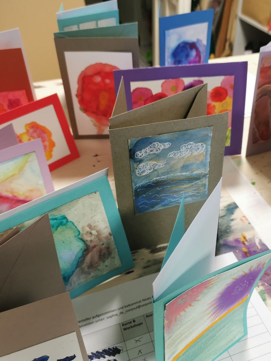 Im Atelier von Sequoia Pinsel in einem Glas