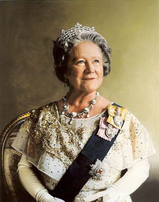 Queen Mum Queen Mum