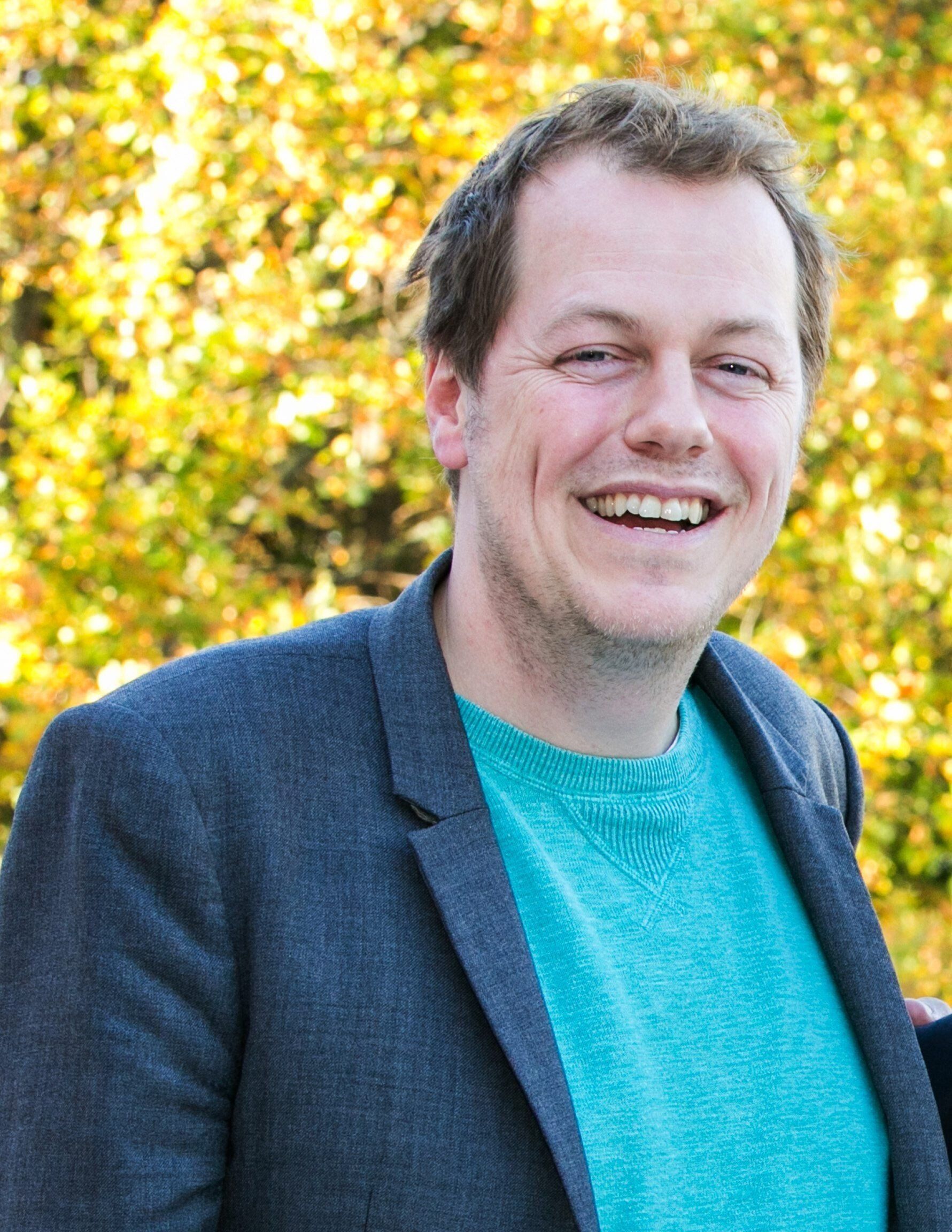 Tom Parker Bowles ist der Sohn von Camilla, Queen Consort Tom Parker Bowles ist der Sohn von Camilla, Queen Consort