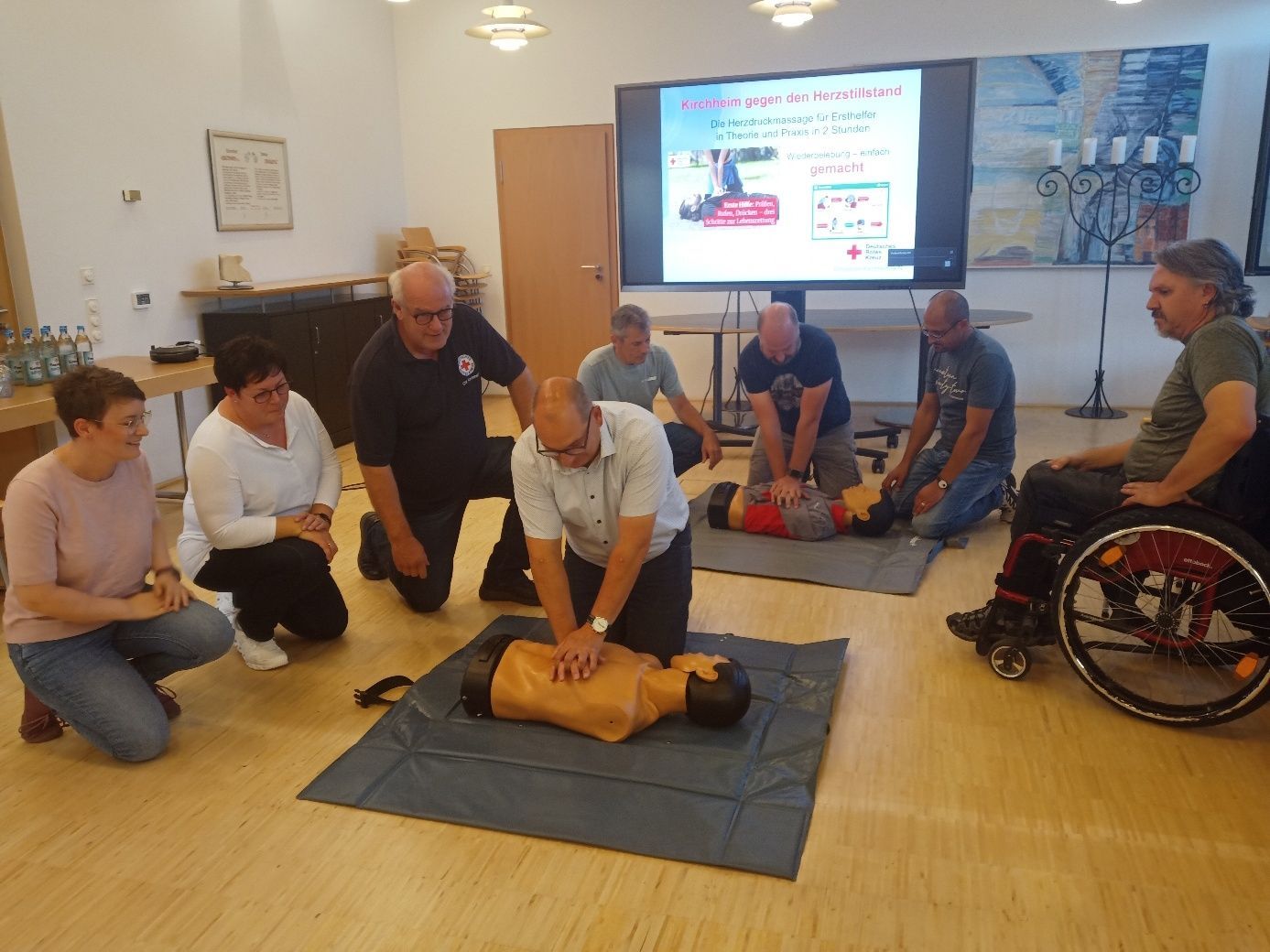 Unterricht Herzdruckmassage