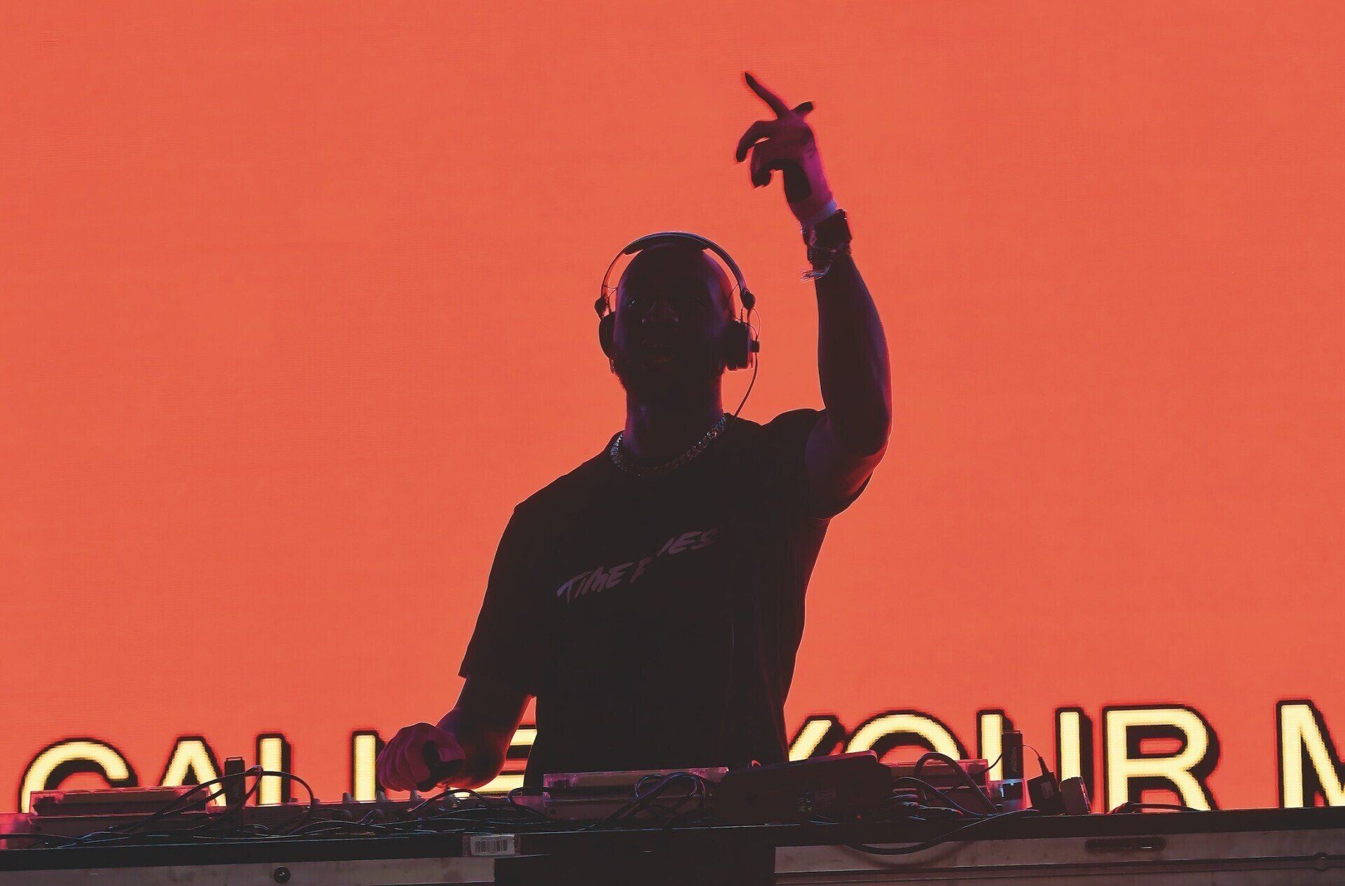 During Louis Vuitton’s holiday 10 party in Paris, Virgil surprised guests with an impromptu DJ session that lasted for hours. © Valerie Macon/AFP/Getty Images Alethea Magazine