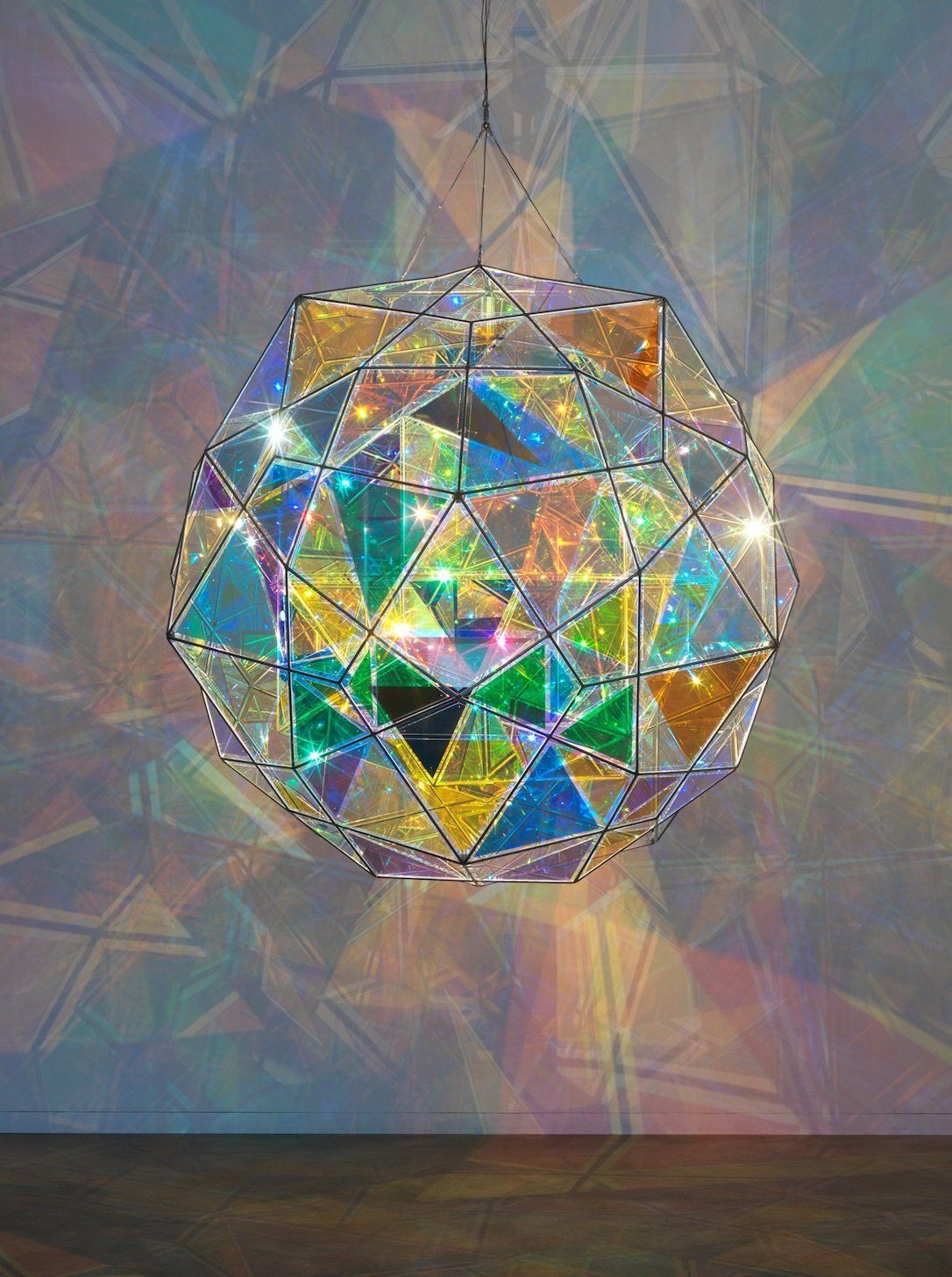 Olafur Eliasson Dimmable Firefly Double Polyhedron Sphere Experiment, 2020 - Photo: Jens Ziehe Courtesy of of the artist; neugerriemschneider, Berlin; Tanya Bonakdar Gallery, New York © 2020 Olafur Eliasson