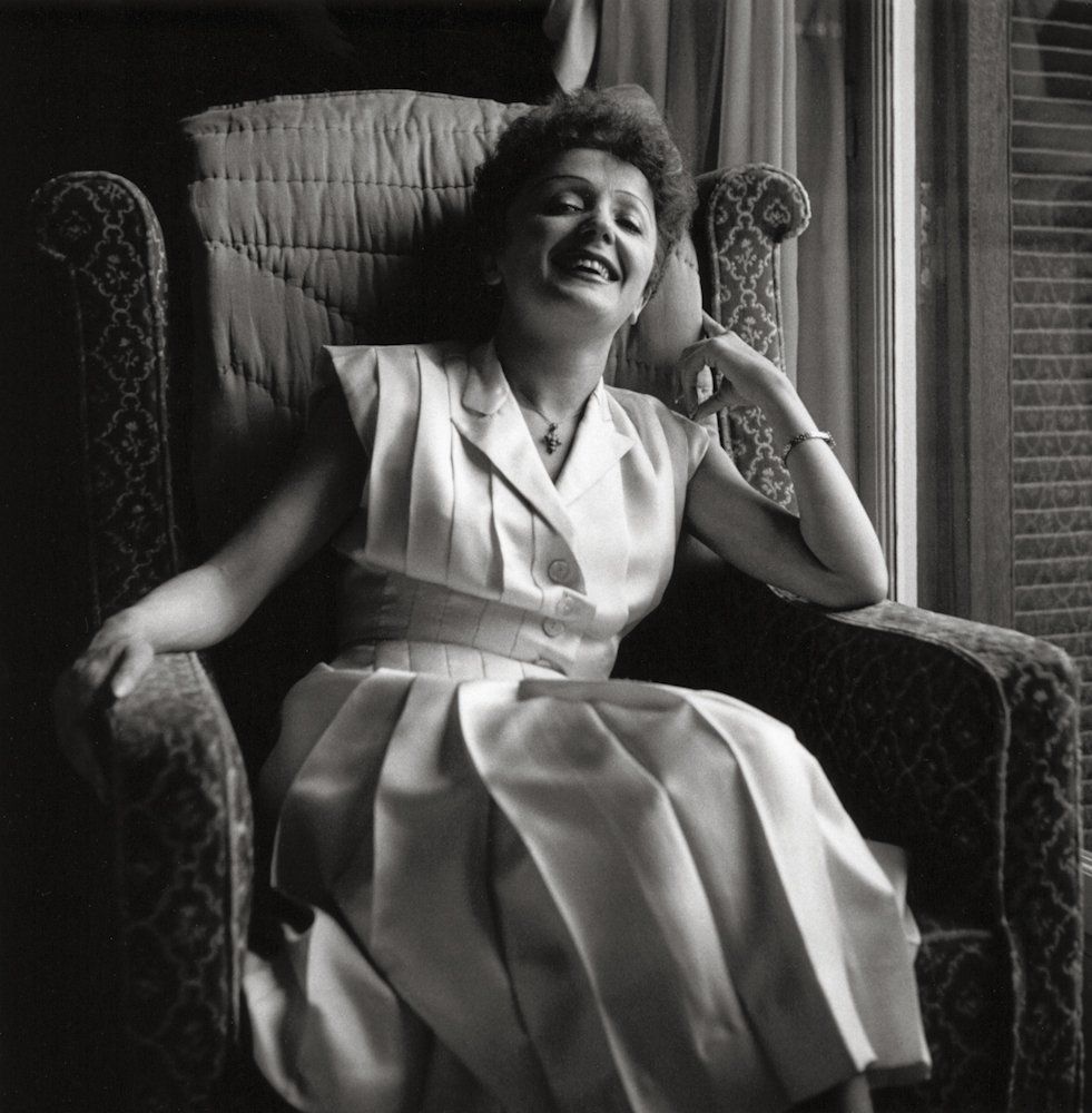 Edith Piaf Paris 1950 ©Marilyn Stafford