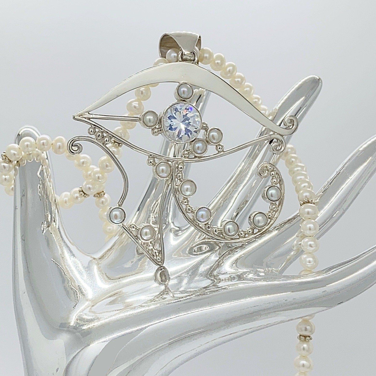 ©Tipico-Eigenart in Amour Fou & Art Magazine